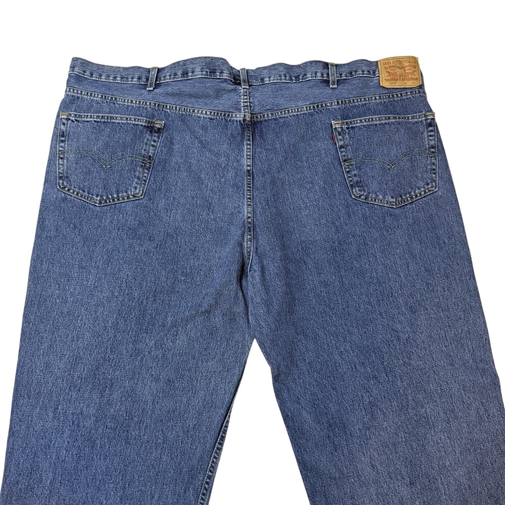 ✨Levi's 550 Jeans Big Mens 48x32 Relaxed Fit Straight Leg Med Wash 100% Cotton - Picture 5 of 9